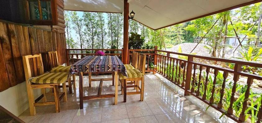 Homdoiintr Farmstay ฮ่อมดอยอินทร์ ฟาร์มสเตย์ Ban Huai Kaeo Exterior foto